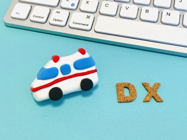 医療DXとは？企業の取り組み事例や成功のポイント